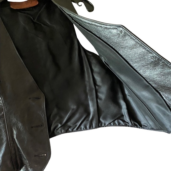 Genuine 100% Black Leather Vest - Picture 4 of 5